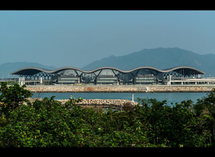 Hong-Kong-Zhuhai-Macao-Bridge-Hong-Kong-Port-Passenger-Clearance-Building,-Hong-Kong-_1_.jpg